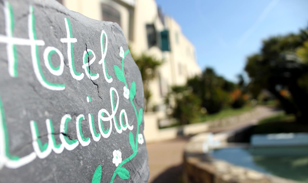Albergo Ristorante Lucciola ซานตาสเตฟาโน อัล มาเร ภายนอก รูปภาพ